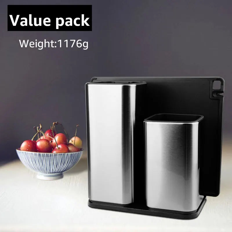Stainless steel kitchen storage containers with a bowl of apples on a dark background, labeled 'Value pack' and 'Weight: 1176g'.